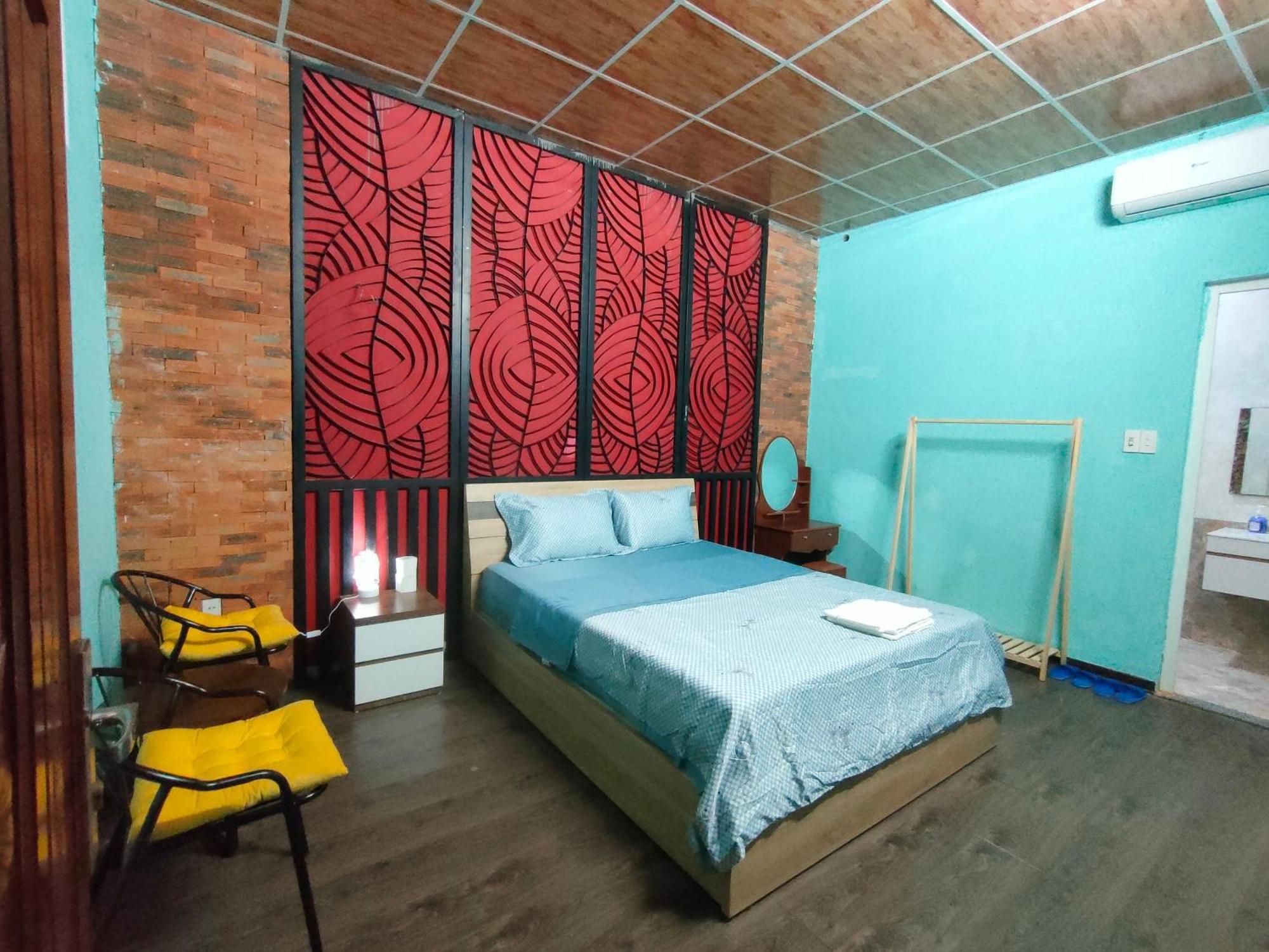Desi Dera Hotel Danang Exterior photo